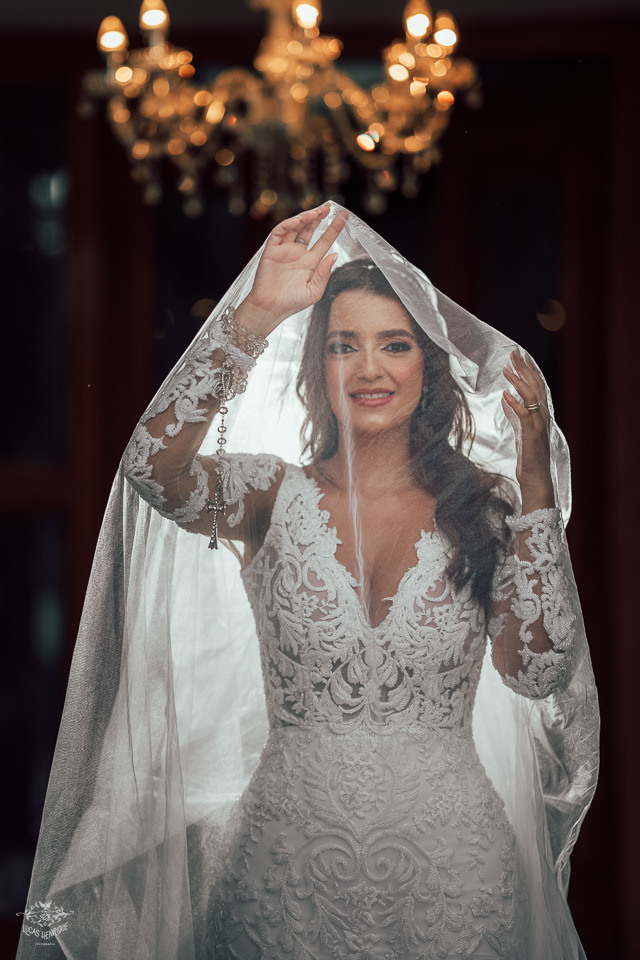 FOTOS NOIVA COM VEU VESTIDO CASAMENTO CASAMENTO