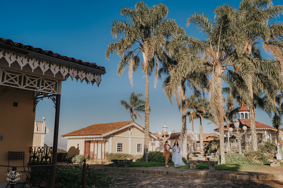 FOTOS ENTRADA DA NOIVA CASAMENTO VILA RELICARIO
