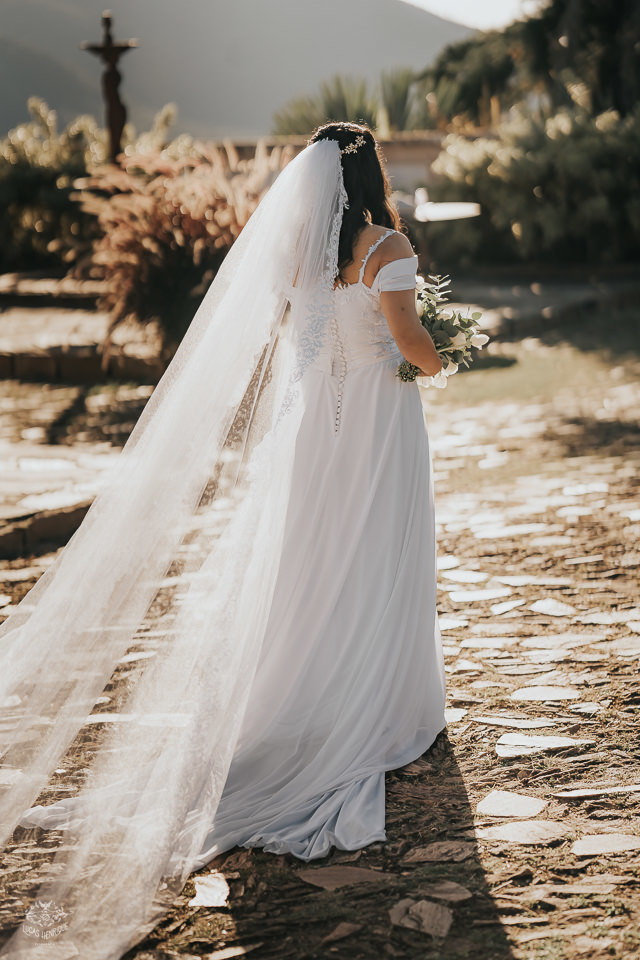 FOTOS ENTRADA DA NOIVA CASAMENTO VILA RELICARIO