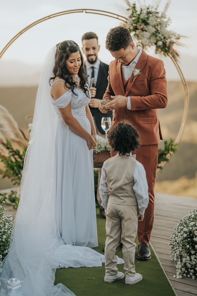 FOTOS CERIMONIA DE CASAMENTO POR DO SOL VILA RELICARIO 