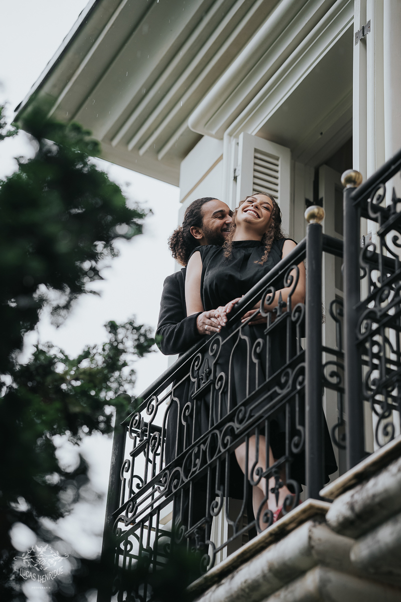 FOTOS PRE WEDDING CASA CENARIUM COM CHUVA