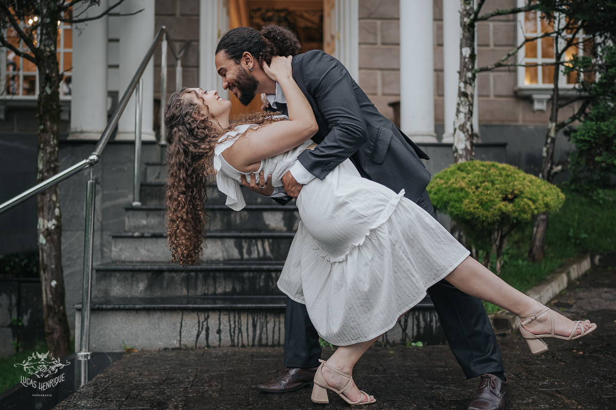 FOTOS PRE WEDDING CASA CENARIUM COM CHUVA