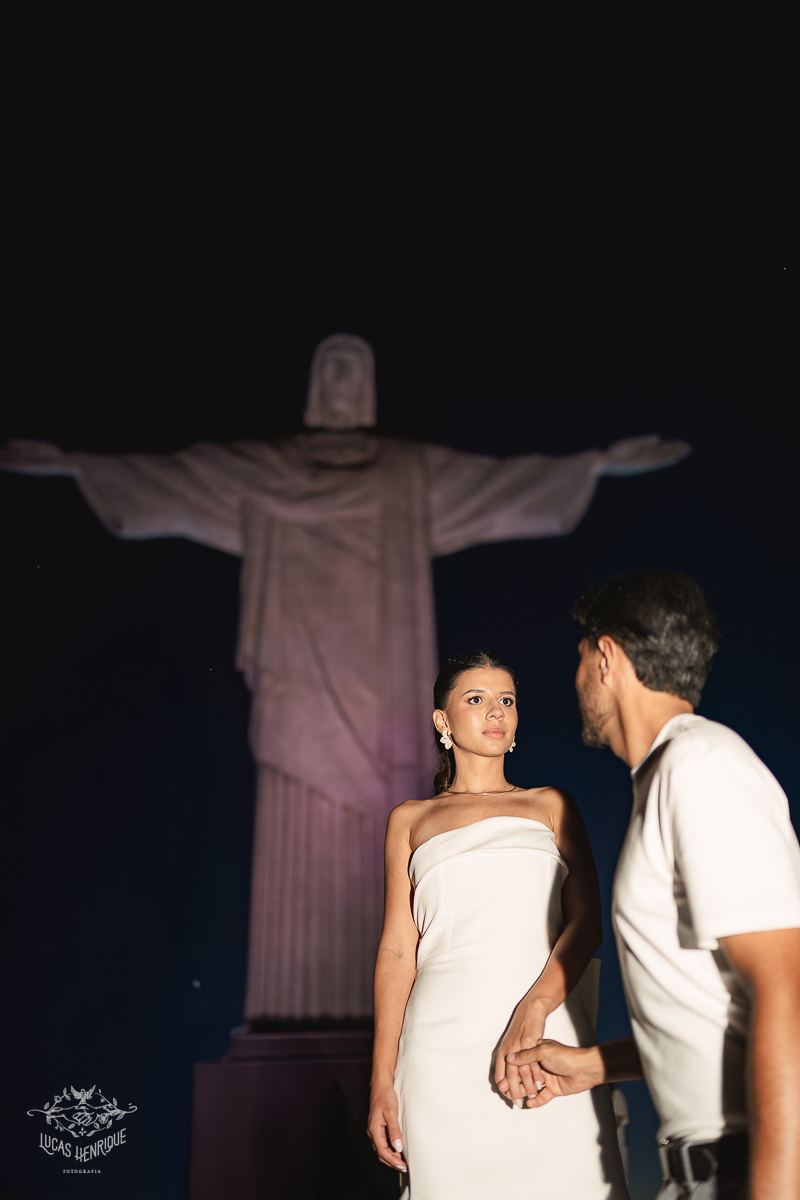 FOTOS PRE WEDDING CRISTO REDENTOR RJ - POR DO SOL