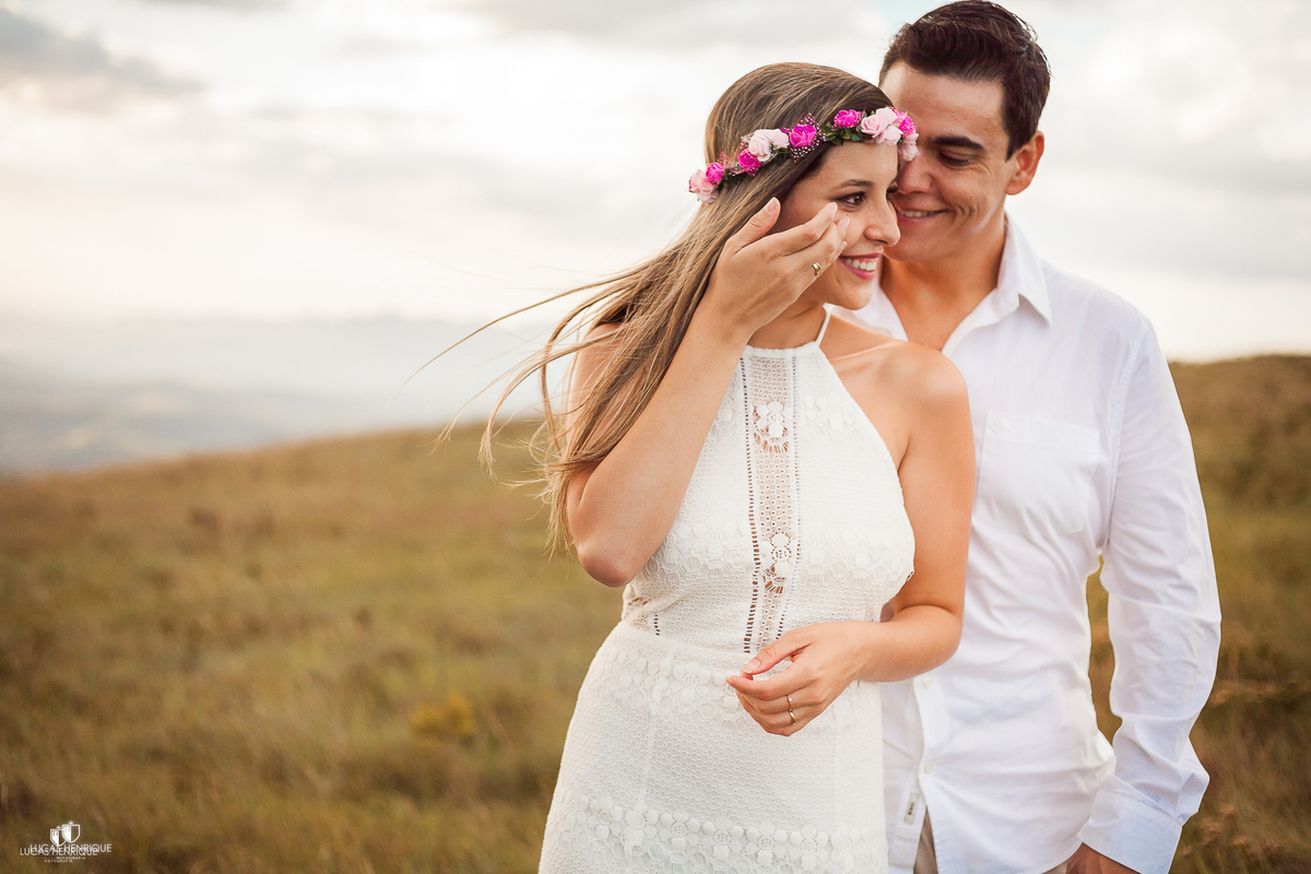 NOIVA EMOCIONADA NAS FOTOS PRE CASAMENTO