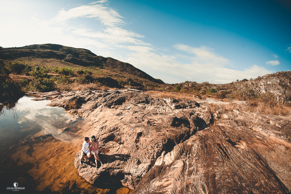 ensaio pré casamento na cachoeira dos cristais em diamantina  - MG
