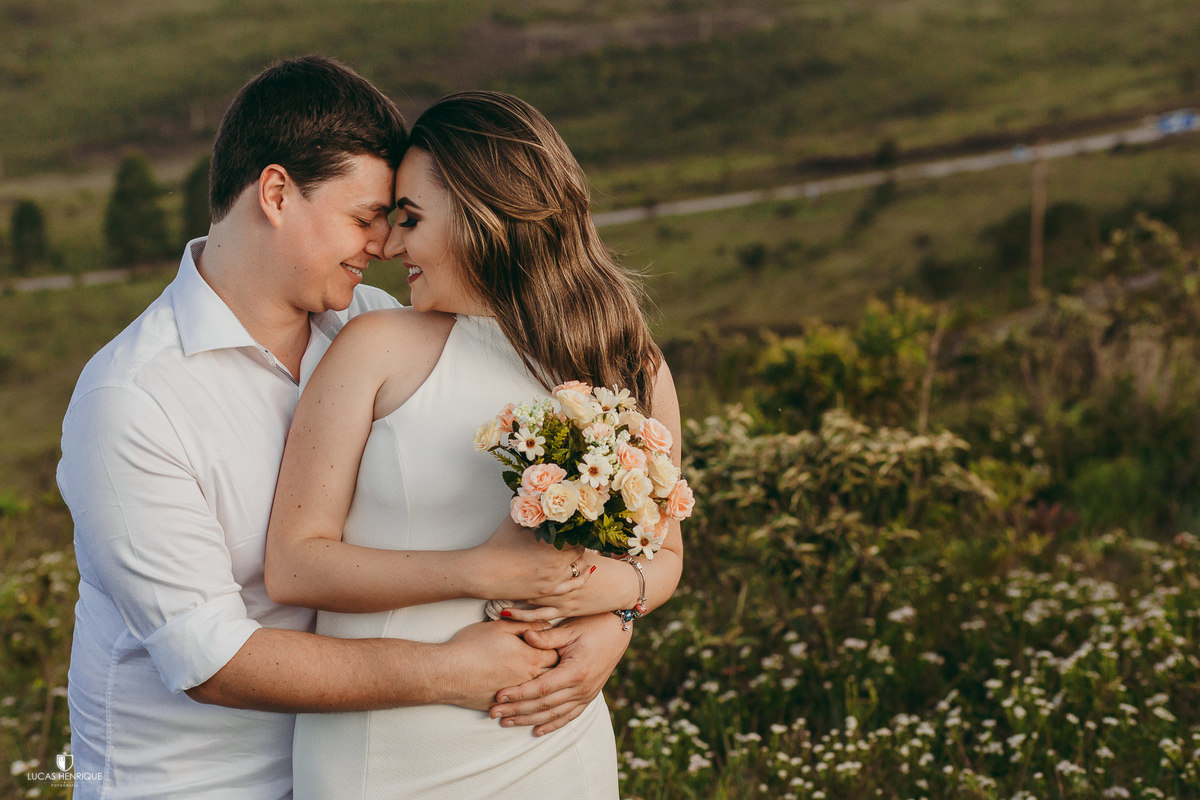 FOTOS PRE WEDDING NA SERRA DA MOEDA NO TOPO DO MUNDO