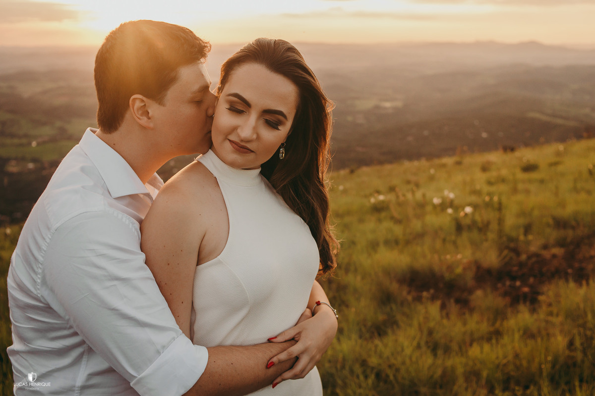 ENSAIO PRE CASAMENTO NA SERRA EM BRUMADINHO