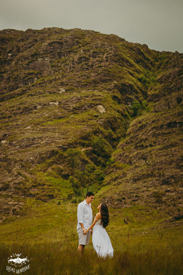 ENSAIO PRE WEDDING NO CAMPO