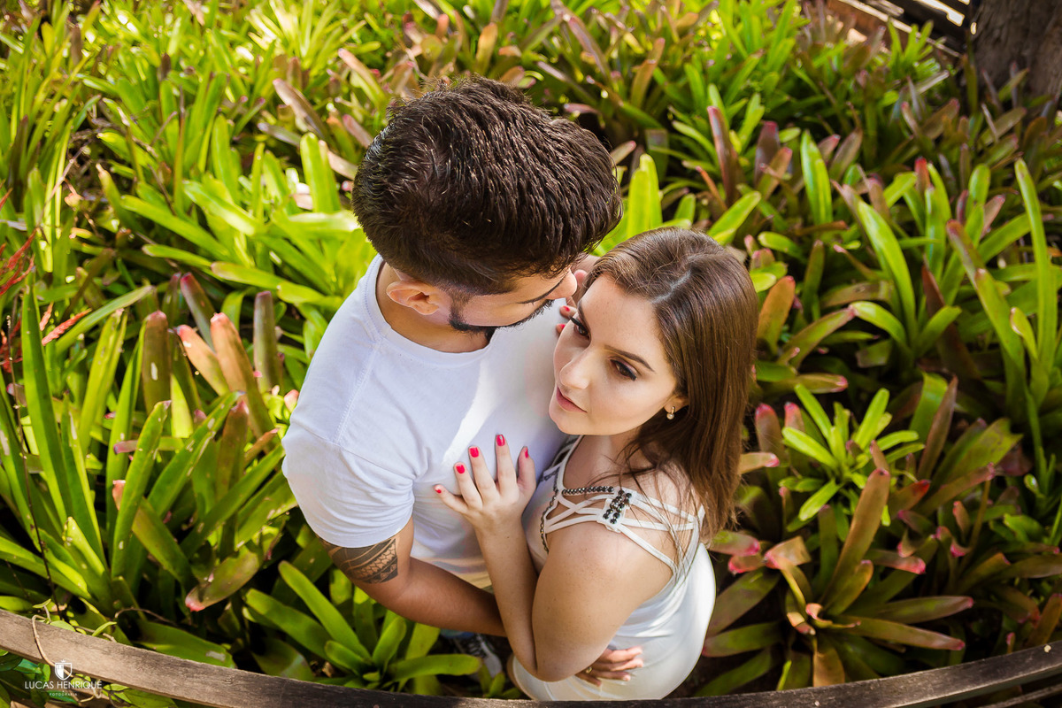 ensaio casal apaixonado em parque, ensaio casal parque Betânia belo horizonte, ensaio casal, ensaio casal belo horizonte