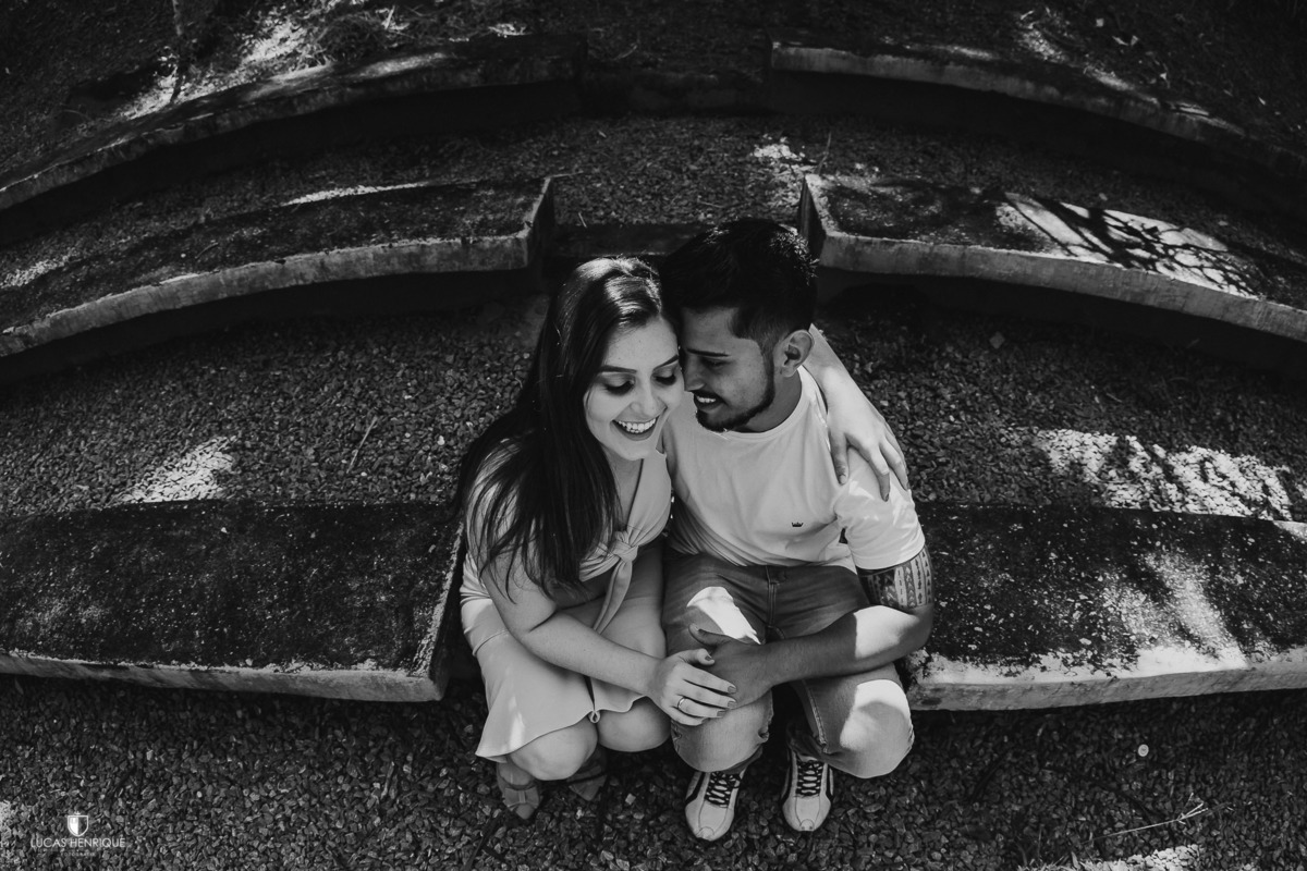 ensaio casal apaixonado em parque, ensaio casal parque Betânia belo horizonte, ensaio casal, ensaio casal belo horizonte