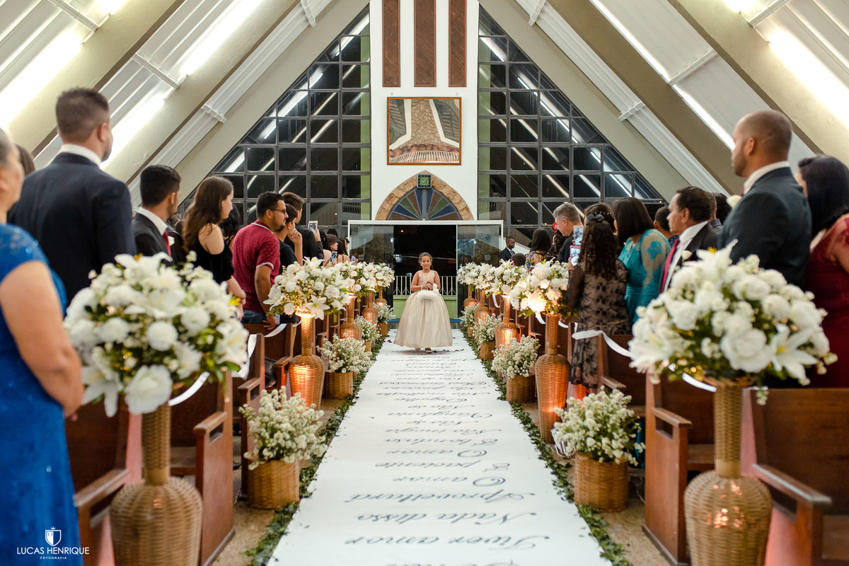 Casamento thais e Davidson igreja Morya em Belo Horizonte
