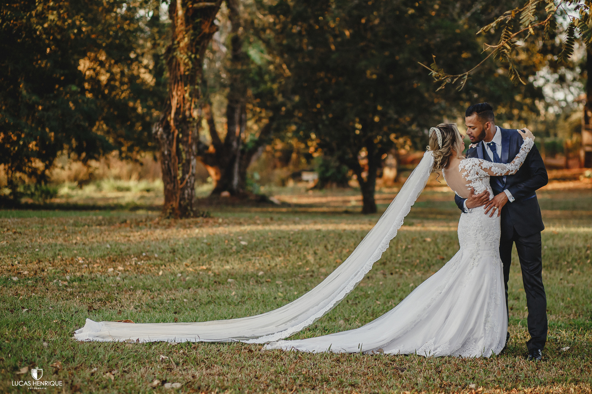ENSAIO PÓS WEDDING
ENSAIO PÓS CASAMENTOFAZENDA JAGOARA VELHA