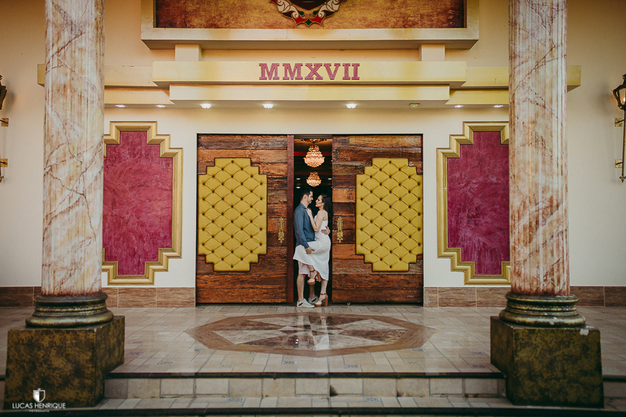 FOTOS PRE WEDDING NA VILLA CAMARDELLI EM BETIM - FOTOGRAFO LUCAS HENRIQUE FOTOGRAFIA