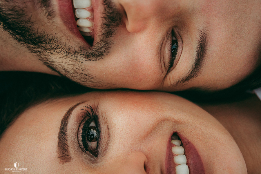 ENSAIO PRE WEDDING CRIATIVO - FOTO DO ROSTO DOS NOIVOS