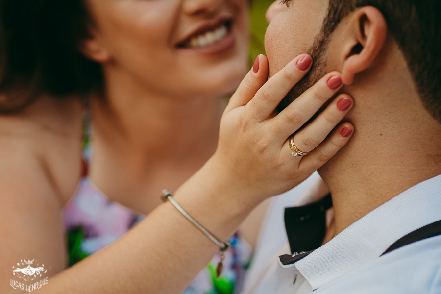 ENSAIO PRE CASAMENTO COM FOLHAS SECAS