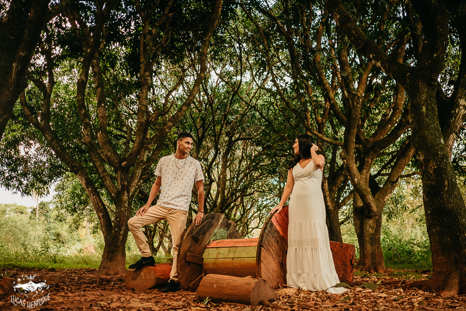 FOTOS PRE CASAMENTO CRIATIVO - FOTOGRAFO DE CASAMENTO EM IBIRITÉ