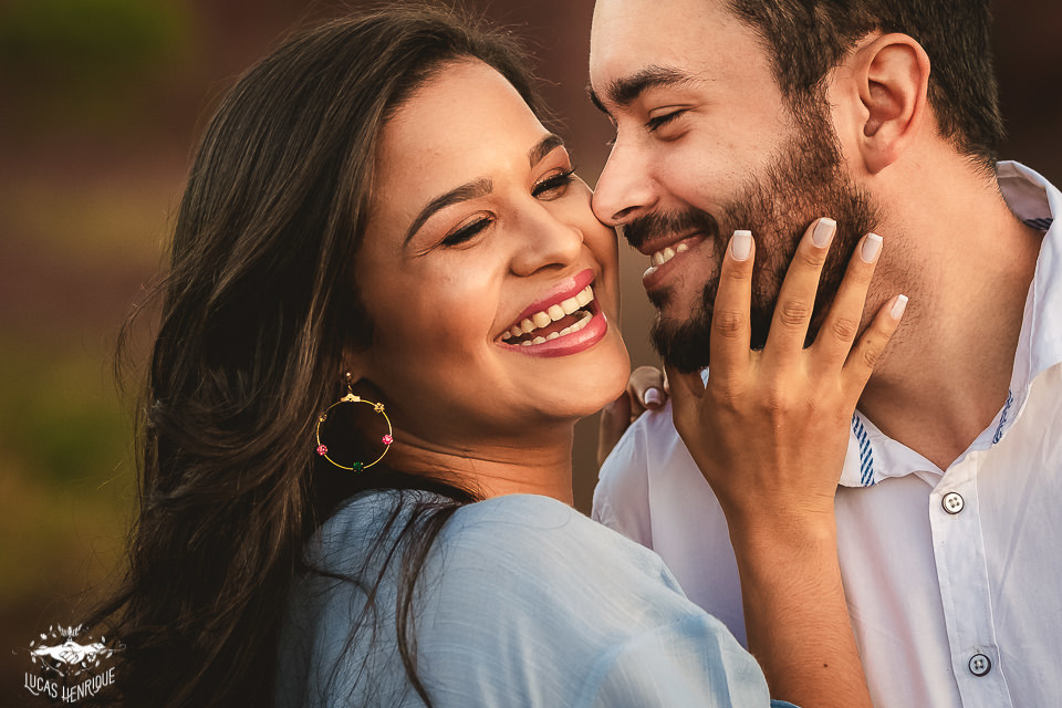 ENSAIO DE FOTOS PRE WEDDING NO TODO DO MUNDO COM FLORES