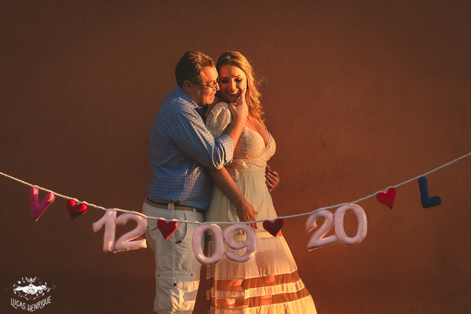 ENSAIO PRÉ WEDDING NA SERRA COM POR DO SOL- MAR DE MORROS EM NOVA LIMA