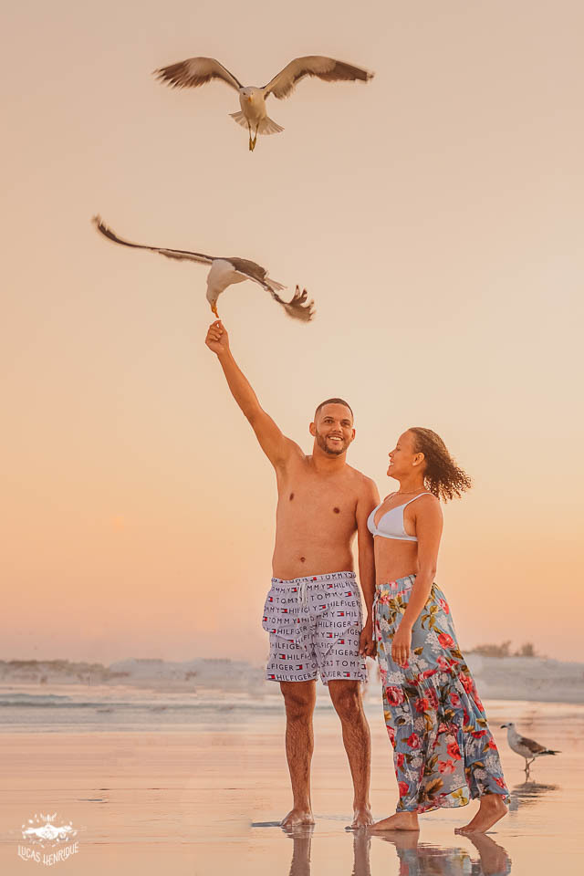 ENSAIO PRE CASAMENTO PRAIA DO FORTE CABO FRIO NO POR DO SOL