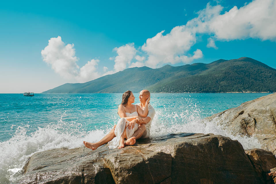 FOTOS CASAL PRE CASAMENTO  PRAIA PONTAL DO ATALAIA