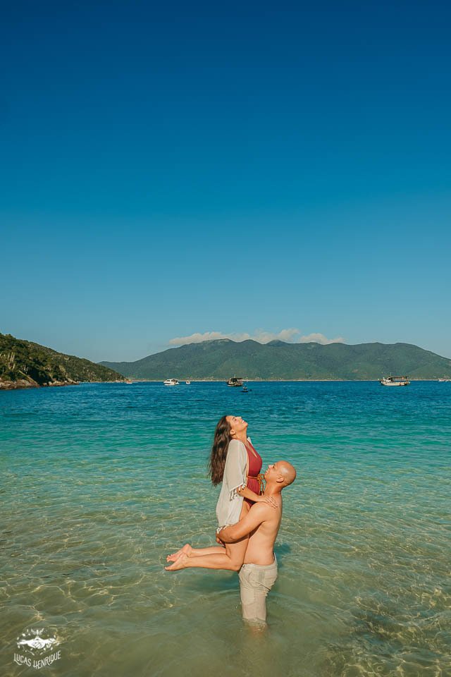 FOTOS CASAL PRE CASAMENTO  PRAIA DO FORNO