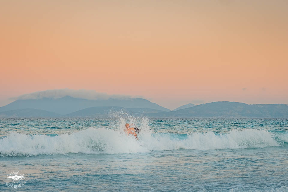 FOTOS CASAL PRE CASAMENTO  PRAIA COM POR DO SOL CABO FRIO