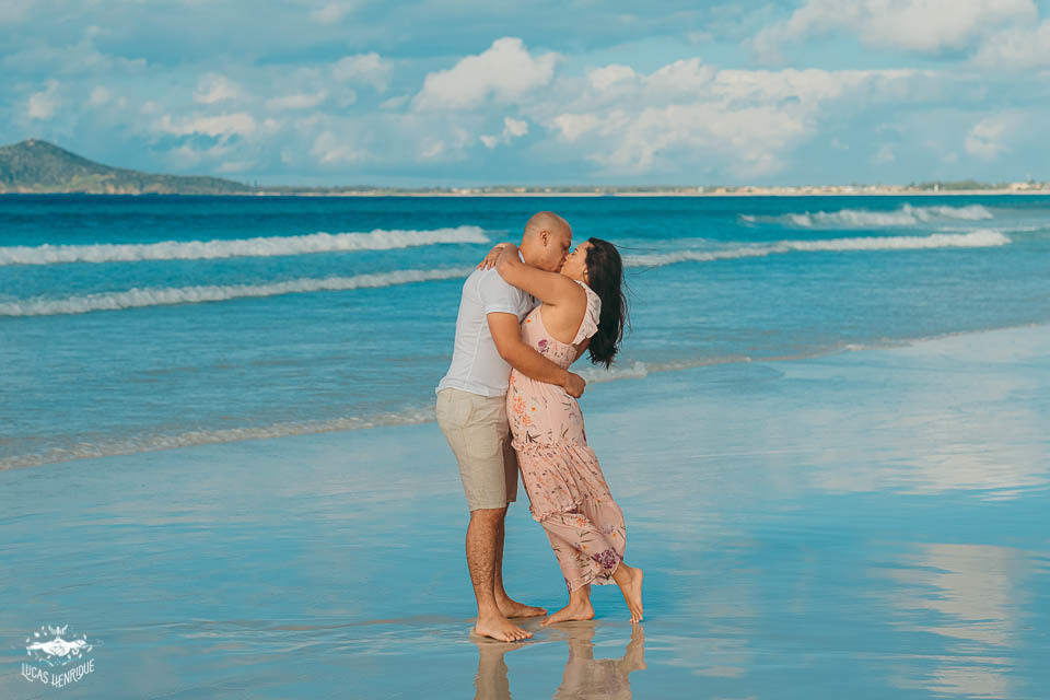 FOTOS CASAL PEDIDO DE CASAMENTO PRAIA CABO FRIO - RJ