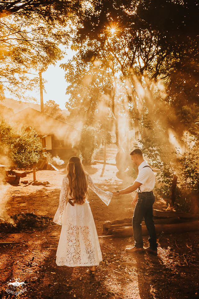 FOTOS ENSAIO PRE CASAMENTO POR DO SOL NO SITIO