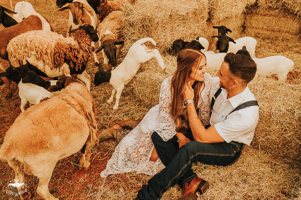 FOTOS ENSAIO PRE CASAMENTO COM CARNEIRO