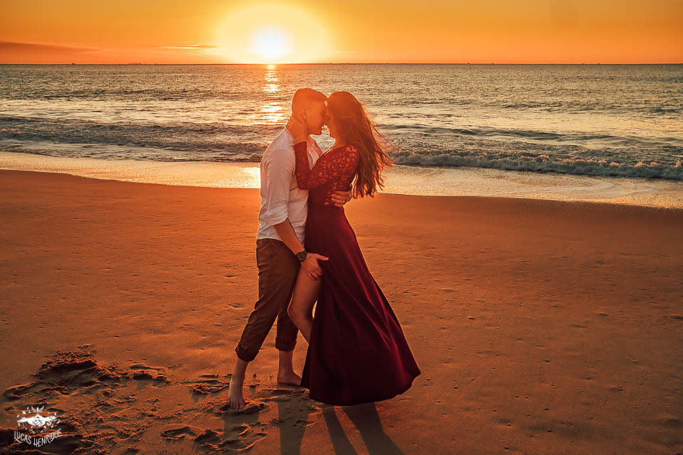 FOTOS ENSAIO PRE CASAMENTO PRAIA DO ESTALEIRO BALNEARIO CAMBURIU 