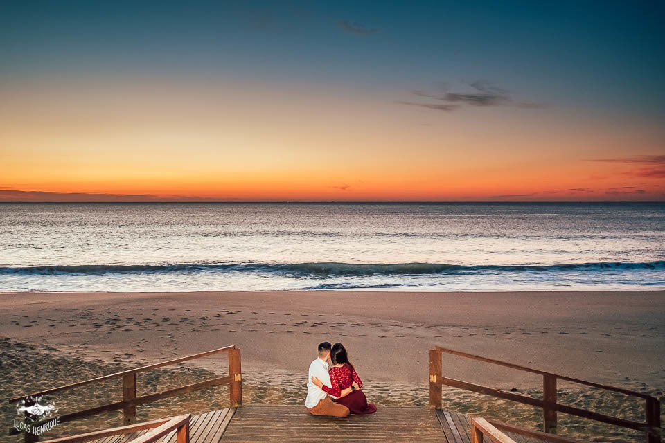 FOTOS ENSAIO PRE CASAMENTO NASCER DO SOL PRAIA