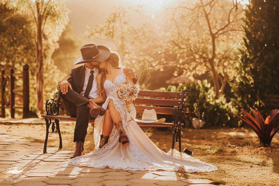 FOTOS POS CASAMENTO ITAUNA