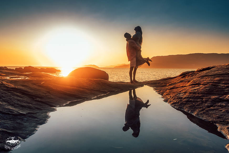 FOTOS ENSAIO CASAL  ILHA BELA SAO PAULOFOTOS ENSAIO CASAL  ILHA BELA SAO PAULO