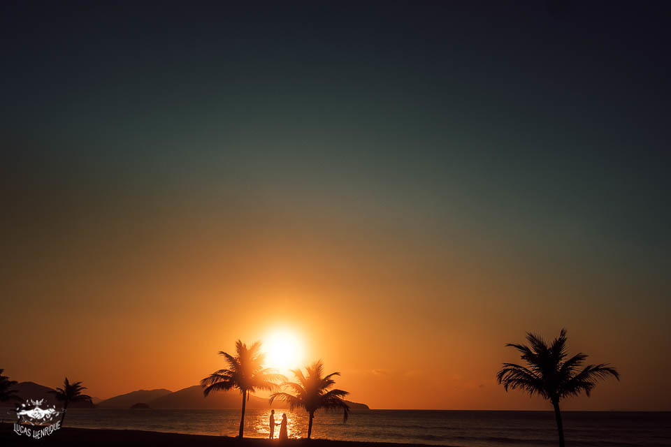 FOTOS ENSAIO  CASAMENTO NASCER DO SOL MASSAGUAÇU CARAGUATATUBA