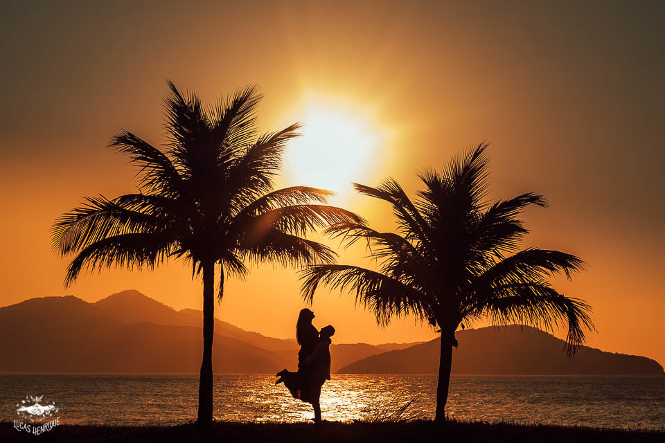 FOTOS ENSAIO  CASAMENTO NASCER DO SOL MASSAGUAÇU CARAGUATATUBA