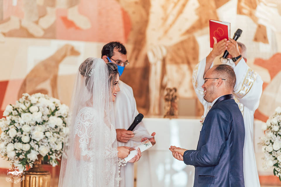 FOTOS CASAMENTO  IGREJINHA DA PAMPULHA