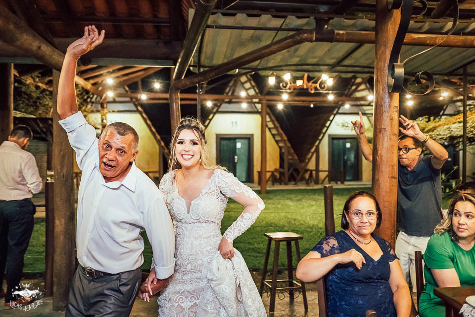 FOTOS FESTA DE CASAMENTO RUSTICO PAMPULHA BH