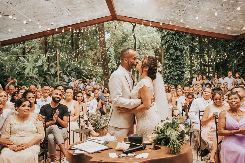 cerimonia de casamento de dia sitio paraiso da mata