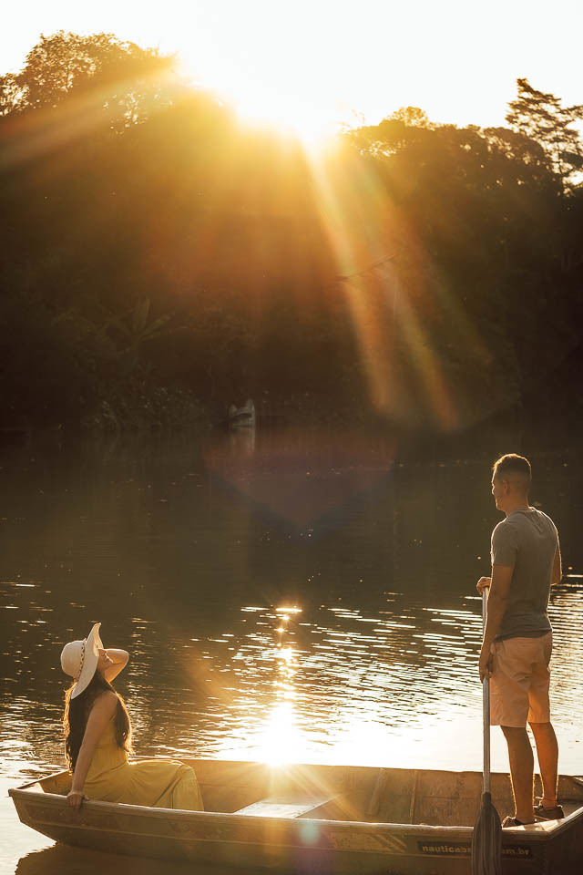 FOTOS ENSAIO  PRE WEDDING
 NA LAGOA COM BARCO