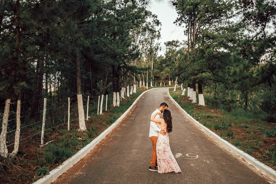 FOTOS ENSAIO PRE WEDDING  NA RUA
