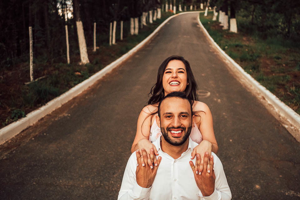 FOTOS ENSAIO PRE WEDDING  NA RUA