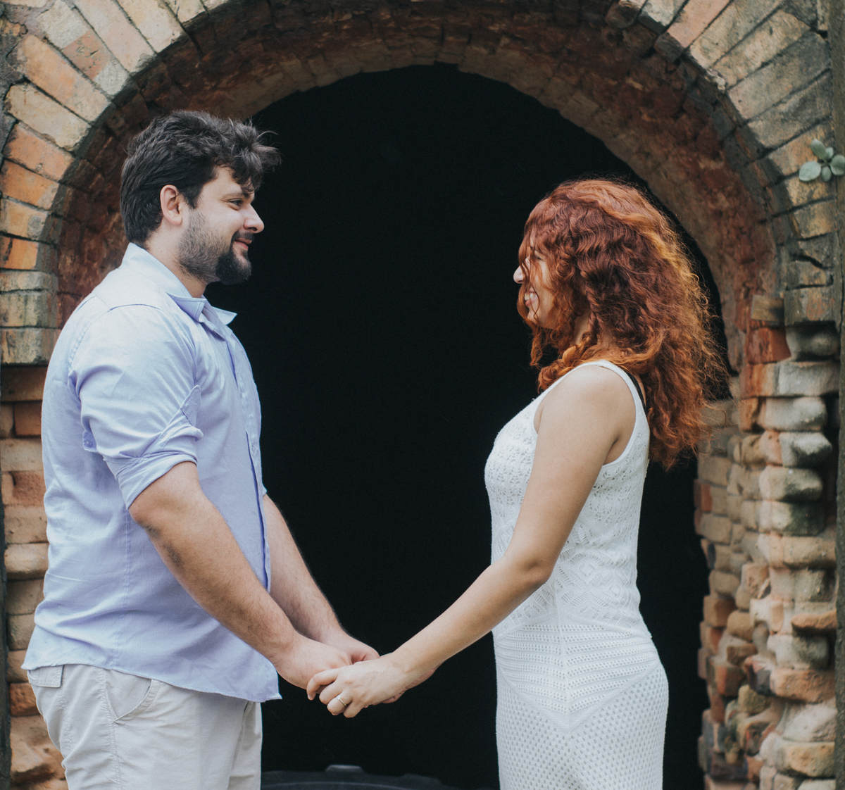 Nas ruínas de uma antiga fábrica - Ensaio Pre Wedding em Gravatá