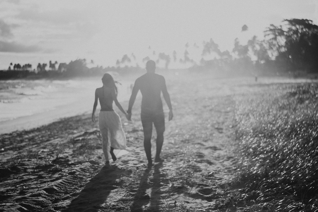 Caminhando pela praia - Praia de Serrambi