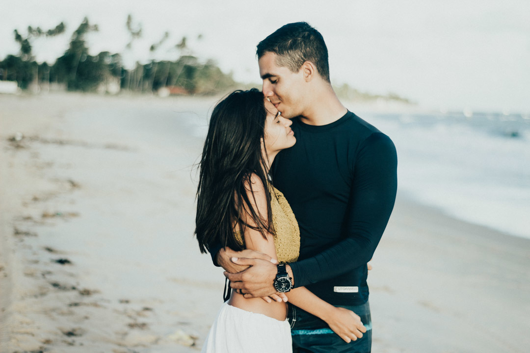 Beijo na testa - Casal lindo - Praia de Serrambi