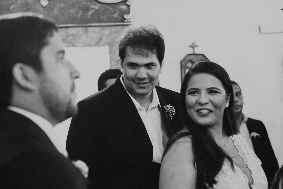 Convidados comentam emoção do noivo durante a cerimônia de casamento