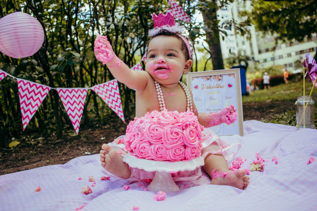 Smash the cake bolo rosa