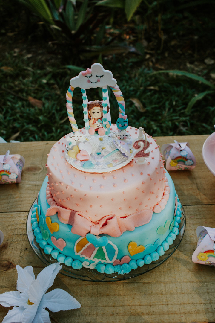 Bolo de aniversário de dois anos rosa