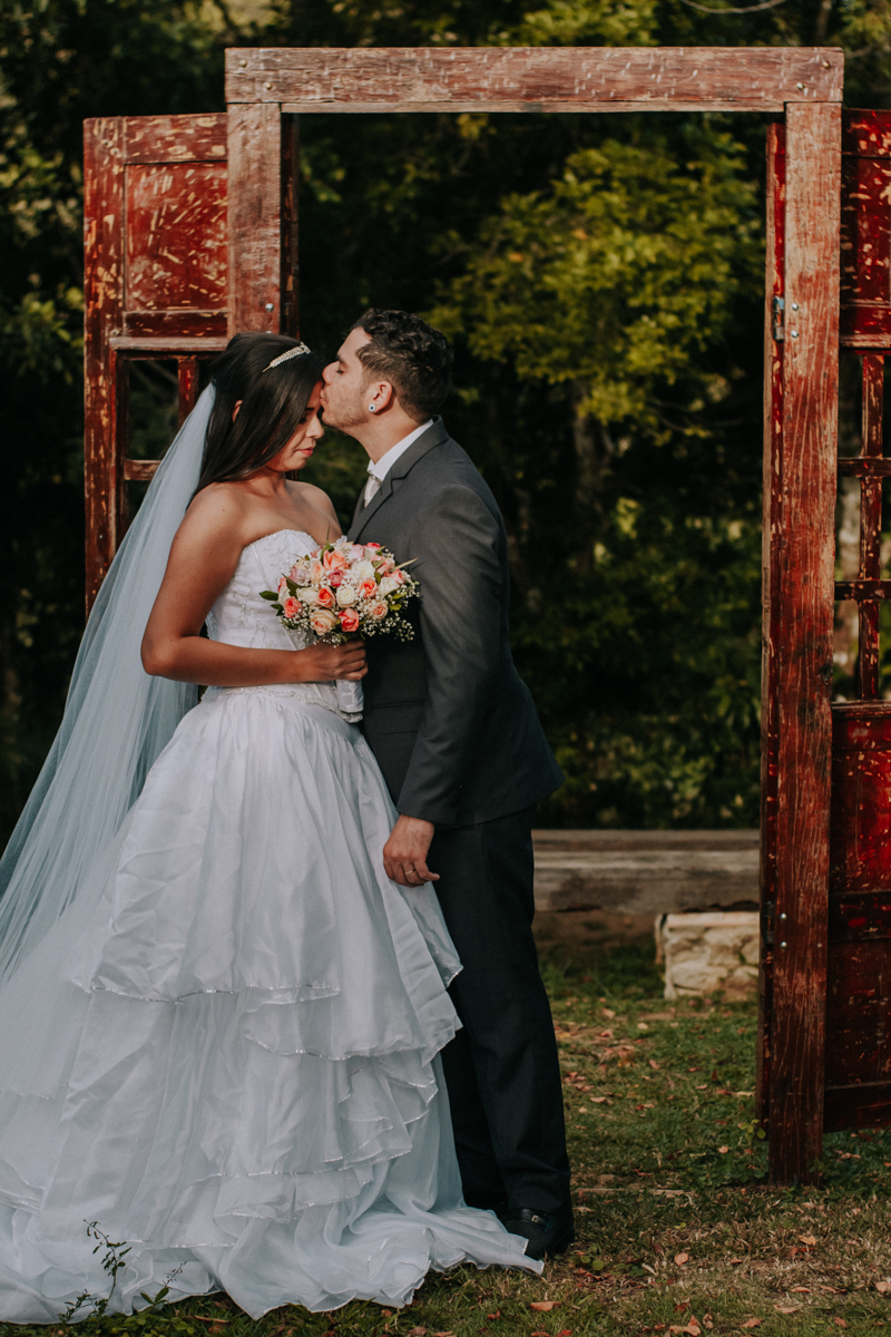 casamento beijo na testa