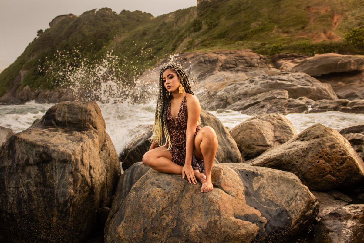 Ensaio fotográfico feminino na Praia dos Sonhos em Itanhaém - SP, Baixada Santista, por Fotógrafo Fernando Freire
