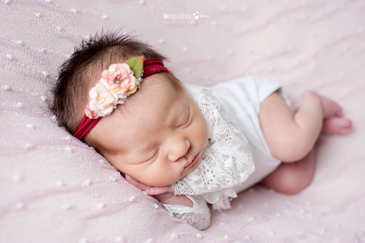 newborn são jose dos campos são paulo Ensaio recen nascido Ensaio bebe gestante amor fotografia nailie lucchesi fotografia fotografo estudio fotos com amor profissional 